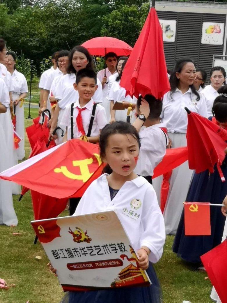一线城市的人怎么都开始减少了呢?的红迪网平台,精彩内容汇聚于此